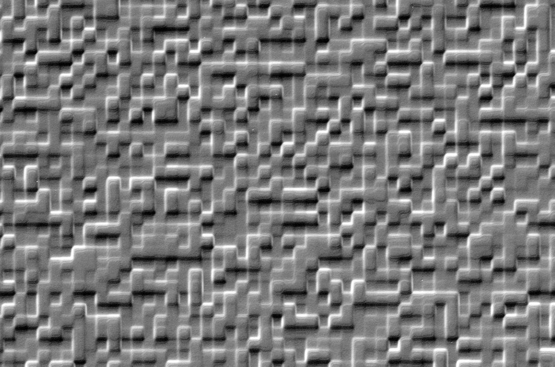 Microscope image of the pixels of a fabricated hologram.